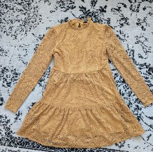 Elegant Lace Long Sleeve Dress